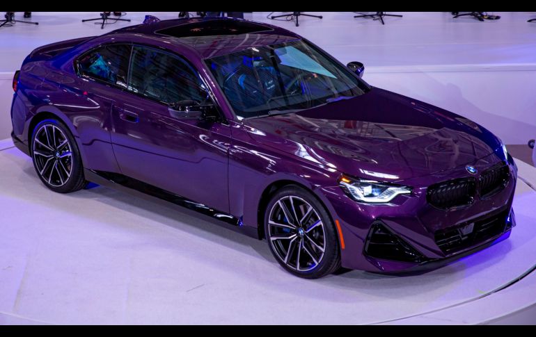 Hoy arrancó la producción de la Serie 2 Coupé en la planta de armado de BMW hoy en San Luis Potosí. EFE/C. Ramírez