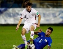 Ambas selecciones suman su primer punto y deberán prepararse para la segunda jornada a disputarse el próximo domingo. EFE/R. Sura