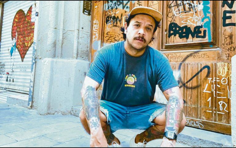 Simon Cruz. El artista ha llegado al Viejo Continente con su obra. ESPECIAL