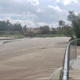 Rescatan cadáver en el vaso regulador del parque Ávila Camacho
