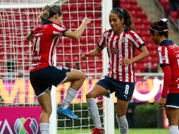 LA POSTAL. Alicia Cervantes y Carolina Jaramillo emularon el festejo de “los compadritos”, mismo que en su momento fue protagonizado por Omar Bravo y Alberto Medina. IMAGO7