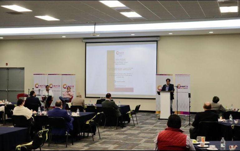 Astillero subrayó que la viabilidad de Sheinbaum es la disciplina absoluta. ESPECIAL /