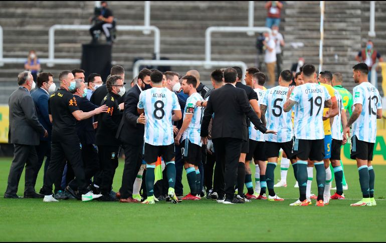 INCERTIDUMBRE. Lionel Scaloni, técnico de la Selección de Argentina, comentó que en ningún momento se les notificó que no podían jugar el partido. EFE/S. MOREIRA