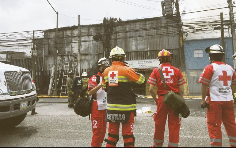 Incendio. Una fábrica del Estado de México se incendió en minutos, el personal tuvo que se desalojado. SUN