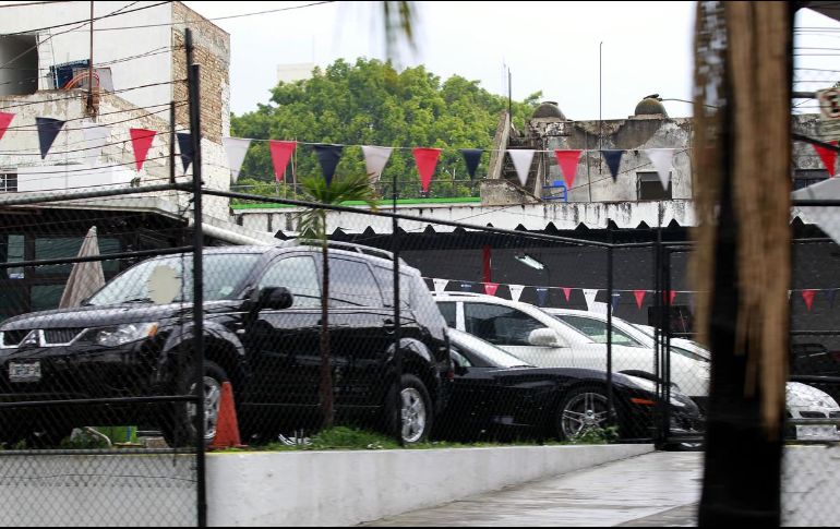 El legislador Manuel Alfaro, autor de la iniciativa, advirtió que el Gobierno ha orillado a los automovilistas a sacar placas de otros Estados o que no hagan el cambio de propietario. EL INFORMADOR / ARCHIVO