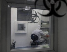 El grupo de edad más afectado ante la detección de estas variantes es el de 65 y más años. EL INFORMADOR/Archivo