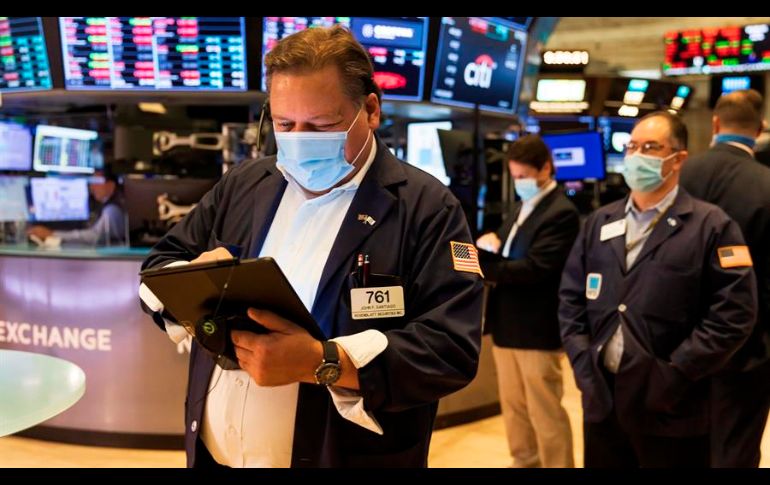 El parqué neoyorquino abrió este martes todavía mascando los datos anunciados el viernes por el Departamento de Trabajo de Estados Unidos. EFE/ARCHIVO