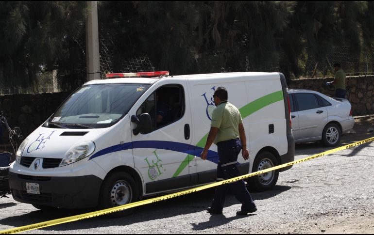 En ambos casos los cuerpos fueron llevados a las instalaciones del Instituto Jalisciense de Ciencias Forenses en espera de las autopsias correspondientes y de que sean reconocidos por algún familiar. EL INFORMADOR/ARCHIVO