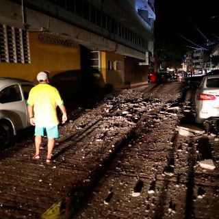 El sismo se "sintió muy fuerte" y la gente está "bastante alarmada": gobernador de Guerrero