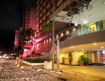 En algunos municipios de Guerrero se han registrado caída de bardas, vidrios rotos o viviendas que se quedaron sin luz. EFE / D. Guzmán