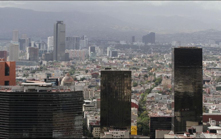 La Ciudad de México registró la disminución más pronunciada del gasto federalizado en julio, de -22.3% a tasa anual real, revelando el momento de crisis económica que atraviesa. NOTIMEX/Archivo