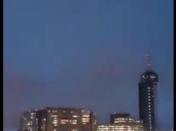 Usuarios compartieron imágenes y videos de las luces en el cielo. TWITTER