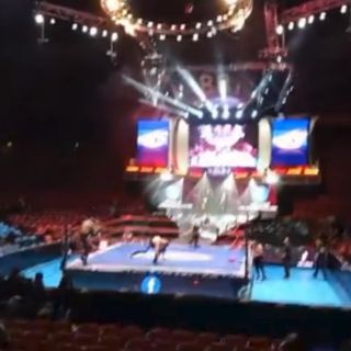 Video: Así se vivió el sismo del 7S en función de lucha libre