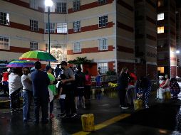 Al igual que el resto de los usuarios, Gilberto asegura que seguirá utilizando el Cablebús, ya que es el sistema de transporte más rápido en aquella zona. EFE / S. Gutiérrez