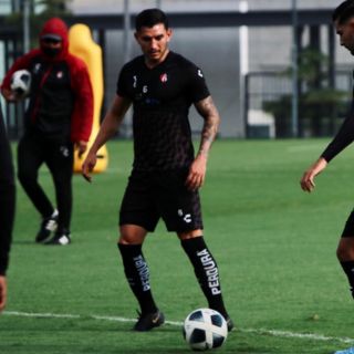 Atlas entrena en la UP