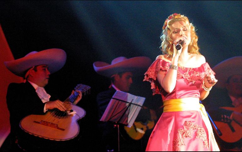 Alicia asegura que ella no esconderá nada de su vida dentro y fuera del espectáculo. EL INFORMADOR/ARCHIVO