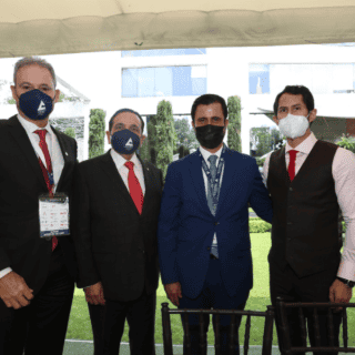 Héctor Tejada Shaar gana elección para presidir la Concanaco