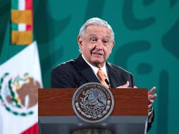 Imponen a Morena una multa de 17 mil 924 pesos porque no se deslindó de los pronunciamientos hechos en la mañanera de AMLO. EFE/Presidencia de México