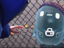 La historia narra las aventuras de Barney y su robot Ron. YOUTUBE/20th Century Studios LA