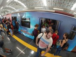 El Siteur añadió que en todas las estaciones del Tren Ligero el personal puede apoyar a quien requiera información u orientación. EL INFORMADOR/ARCHIVO