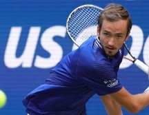 Medvedev, de 25 años, podría ser el último rival de Djokovic en su camino hacia completar el primer pleno de títulos de Grand Slam en una temporada en los últimos 52 años. AFP/K. BETANCUR