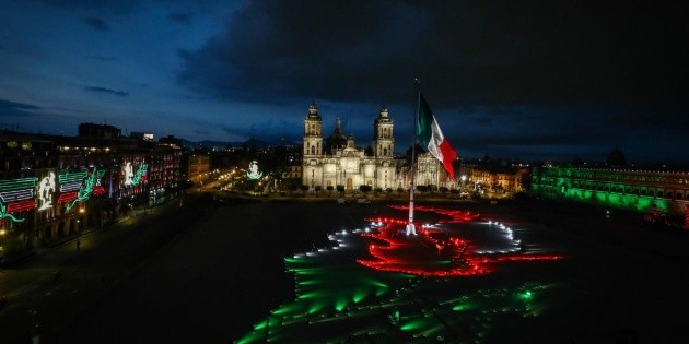 Cierran el Z&oacute;calo capitalino por celebraci&oacute;n del Grito de Independencia