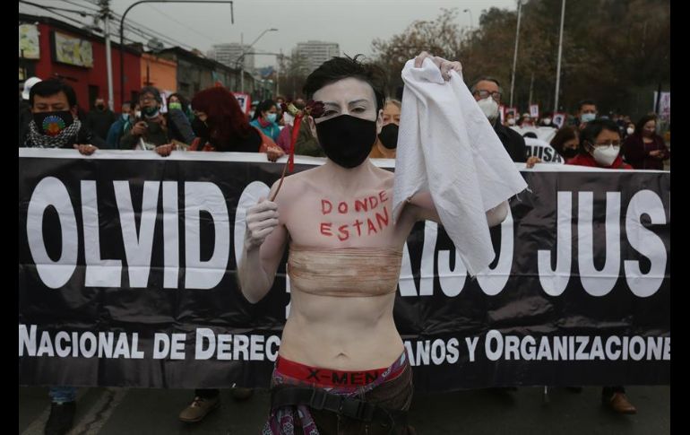Familiares de detenidos desaparecidos y otros grupos se manifestaron en las principales calles del país. EFE/E. González