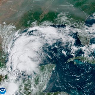 Tormenta tropical "Nicholas" se forma en Golfo de México
