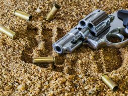 Muerte. Luego de una persecución en automóvil, agresores asesinaron a balazos al conductor de una camioneta Lobo. Pixabay