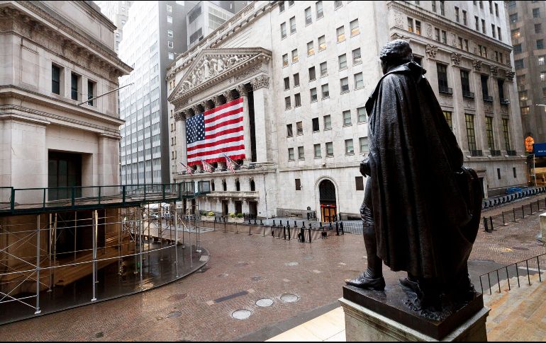 La mayoría de sectores corporativos terminaron en verde. EFE/ ARCHIVO