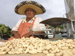 También se le conoce como pistacho de tierra, avellana americana, avellana de Valencia, etc. EL INFORMADOR/ ARCHIVO