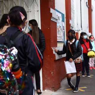 Descartan aumento de COVID-19 por regreso a clases presenciales