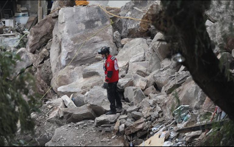 Aún no se puede asegurar si los indicios corresponden a la familia desaparecida tras la tragedia. EFE/M. Hartz