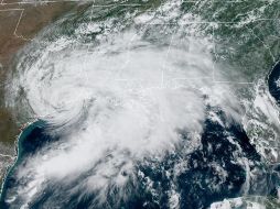 Una alerta de tormenta tropical por 