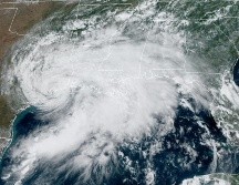 Una alerta de tormenta tropical por 