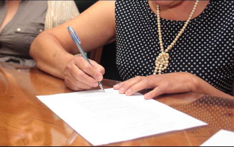 Septiembre es el mes de testamento, y existen jornadas notariales para establecer la herencia a un bajo costo. EL INFORMADOR/Archivo