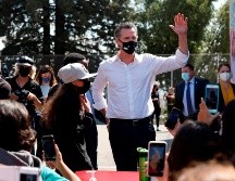 El gobernador de California, Gavin Newsom, derrotó abrumadoramente el intento de perder el cargo y continuará con su gestión. EFE/J. Mabanglo