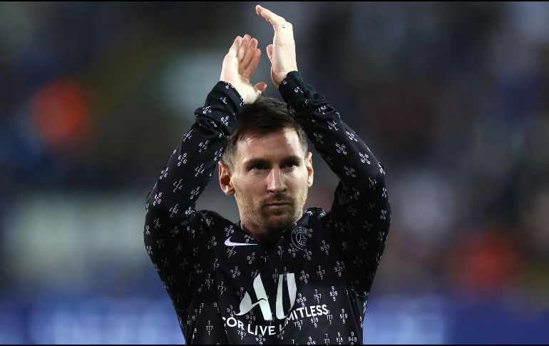 ''Hola, México'', dice el argentino Lionel Messi al inicio del video, mientras que el brasileño Neymar completa en portugués ''Feliz Día de la Independencia para todos ustedes. Vamos, París''. AFP / K. Tribouillard