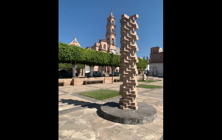 La labor de los artesanos es importante, pues han participado con la donación de más de 15 esculturas para este proyecto. ESPECIAL