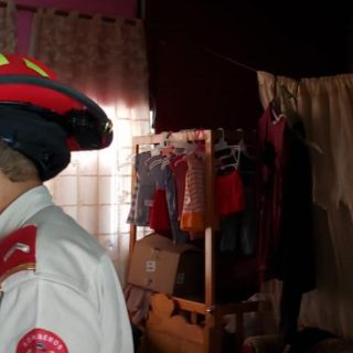 Dos mujeres resultan lesionadas tras caerse el enjarre de un techo, en Guadalajara