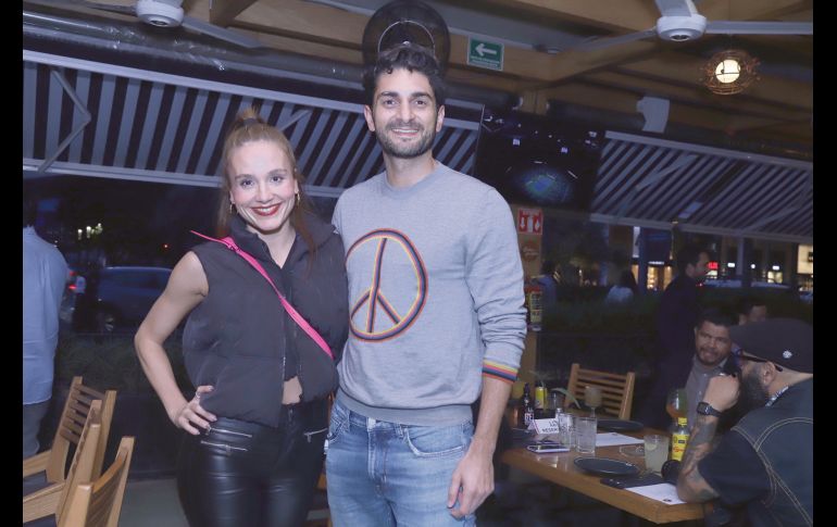 Teresa Cuervo y Allan Amezcua