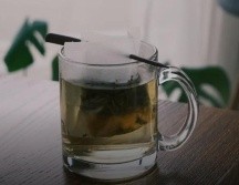 La ciencia dice que tomar una taza de té de menta al día, ayuda a tus problemas hormonales. UNSPLASH/ MINKUS