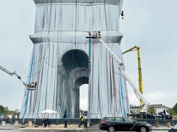 La monumental obra, durante el proceso de empaquetamiento. ESPECIAL/J. Marie