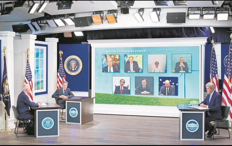 Joe Biden presidió la reunión telemática con otros jefes de Estado para discutir los estragos del calentamiento global. AFP/M. Ngan