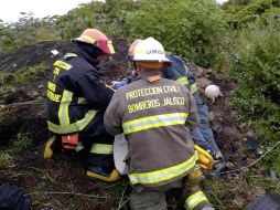 Elementos de Protección Civil del Estado atendieron el percance en coordinación con personal de la Cruz Roja Jalisco, Protección Civil de Tlaquepaque y Acatic. ESPECIAL / Protección Civil Jalisco