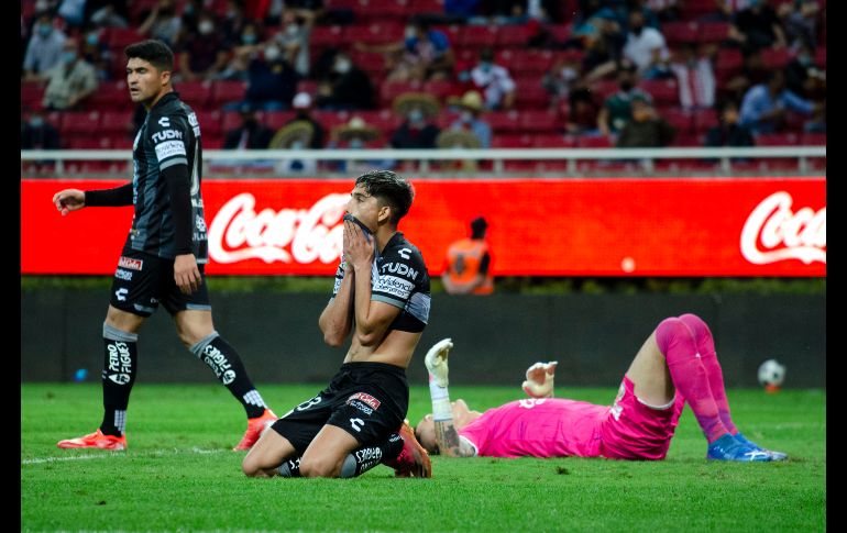 PERDONARON. Antes del gol de Chivas, Pachuca dejó ir una oportunidad inmejorable. Gol fallado... gol en contra. IMAGO7
