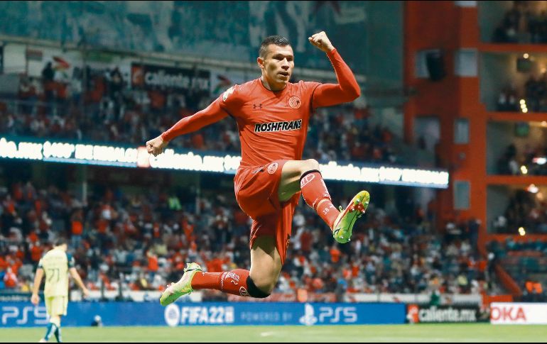 BRAIAN SAMUDIO. El jugador paraguayo hizo el segundo gol para que los Diablos Rojos derrotaran a las Águilas. IMAGO7