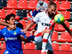 Sin efecto. José Juan Macías tuvo minutos de juego, pero no pudo evitar el descalabro de su equipo ante el equipo donde milita Radamel Falcao. EFE