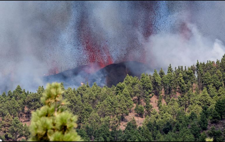 La Cumbre Vieja es uno de los complejos volcánicos más activos de Canarias. EFE / M. Calero