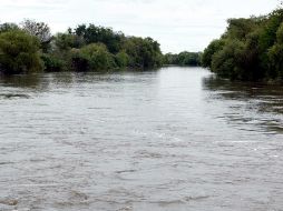Exhortaron a la población de San Mateo Atenco, por donde atraviesa el río, a mantenerse informada a través de los canales oficiales y atender las recomendaciones de las autoridades estatales y municipales. EL INFORMADOR / ARCHIVO